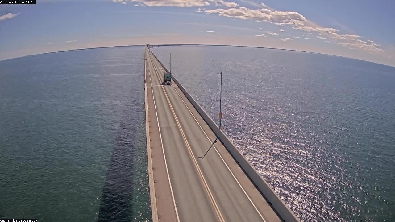 Web Cam image of Confederation Bridge