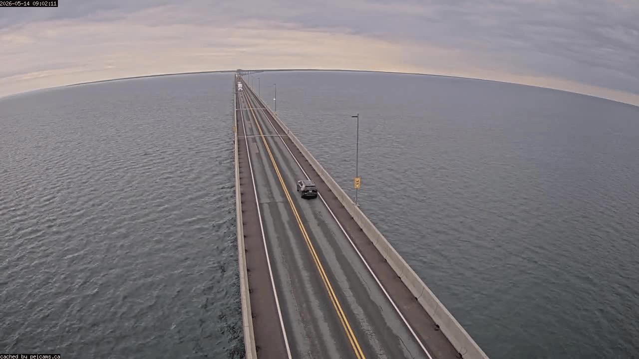 Web Cam image of Confederation Bridge
