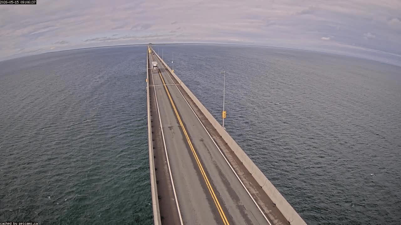 Web Cam image of Confederation Bridge