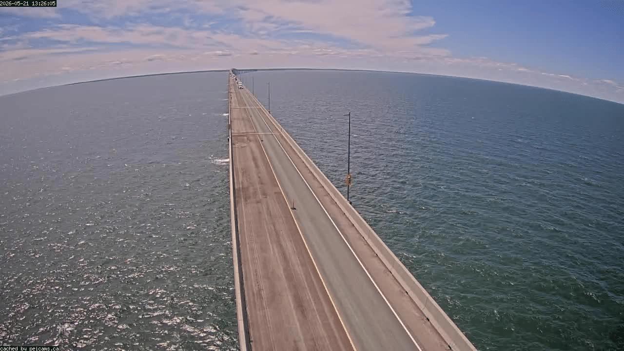 Web Cam image of Confederation Bridge