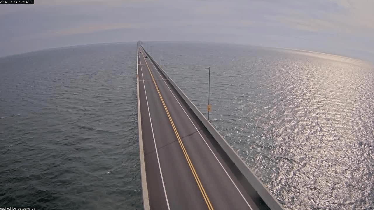 Web Cam image of Confederation Bridge