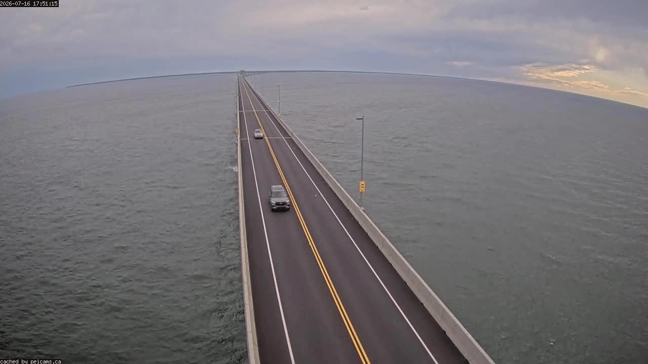 Web Cam image of Confederation Bridge