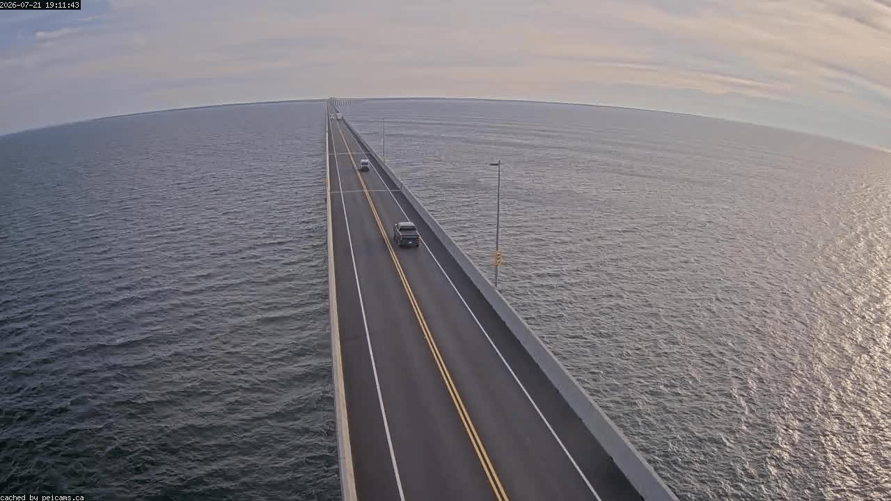 Web Cam image of Confederation Bridge