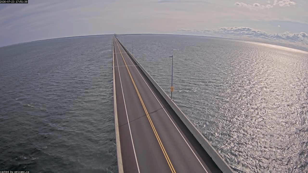 Web Cam image of Confederation Bridge