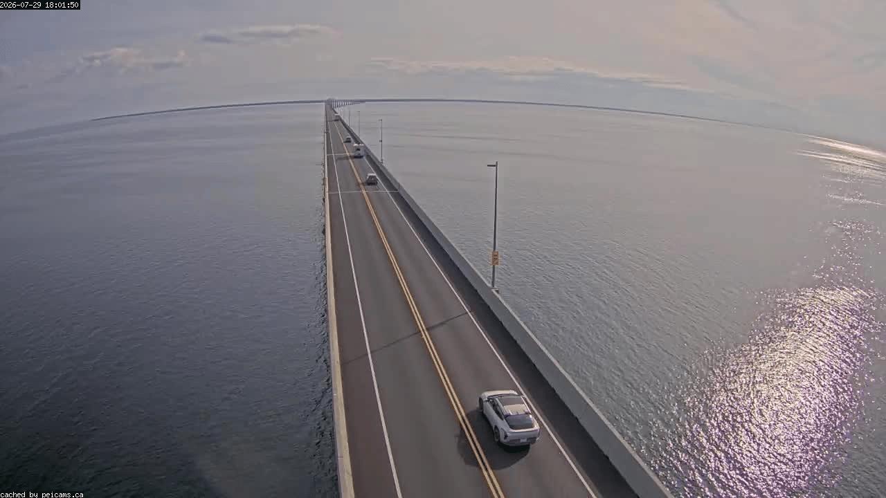 Web Cam image of Confederation Bridge