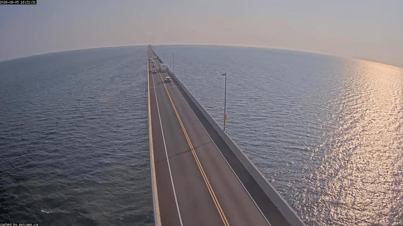 Web Cam image of Confederation Bridge