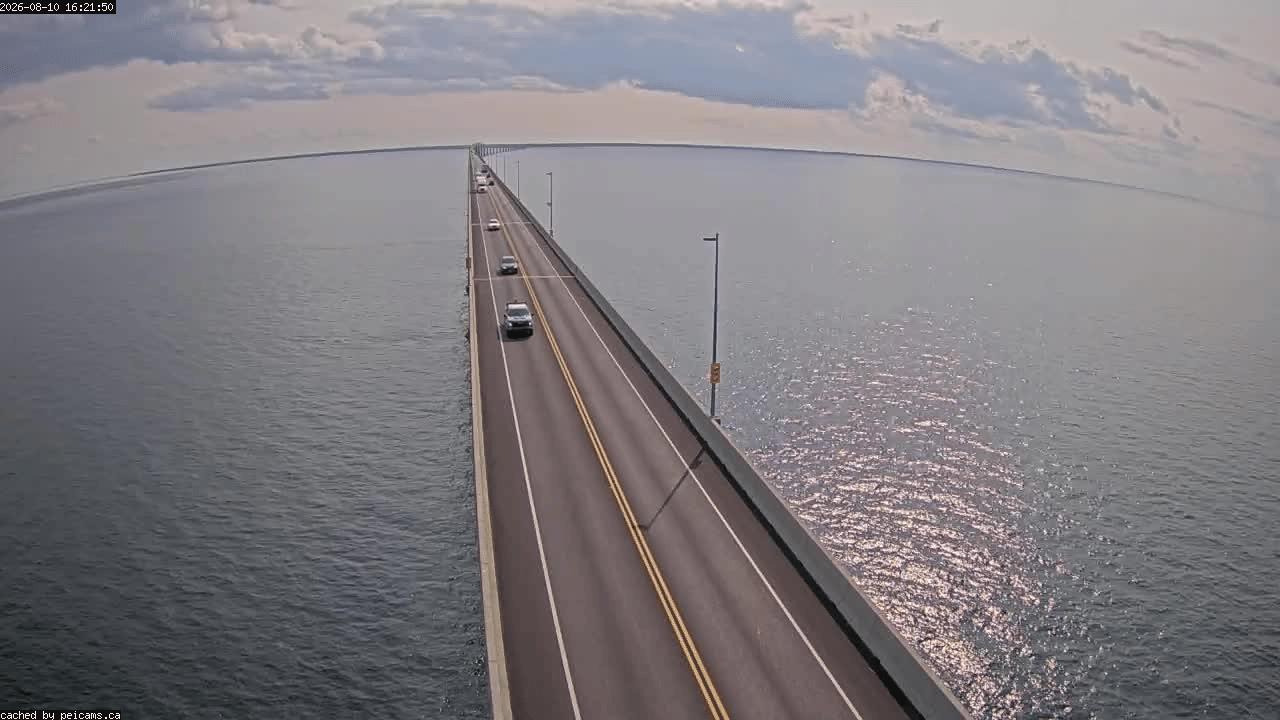 Web Cam image of Confederation Bridge