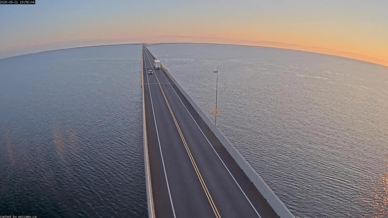 Web Cam image of Confederation Bridge