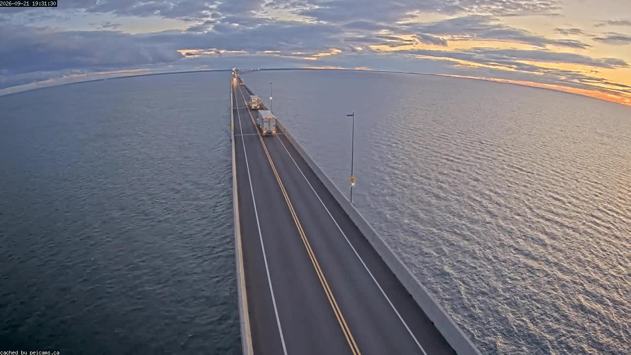 Web Cam image of Confederation Bridge