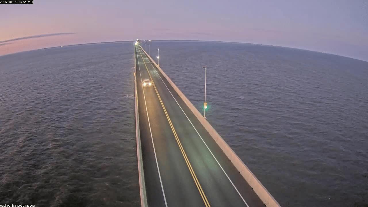 Web Cam image of Confederation Bridge