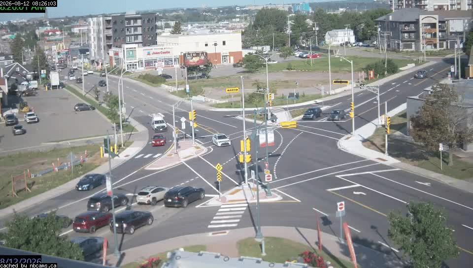 Web Cam image of Dieppe (Champlain St / Acadie Ave)