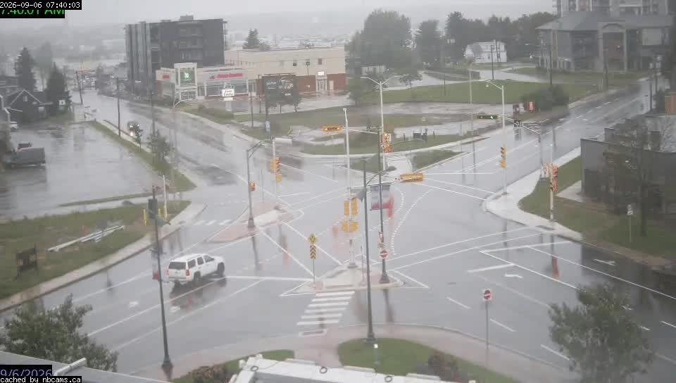 Web Cam image of Dieppe (Champlain St / Acadie Ave)