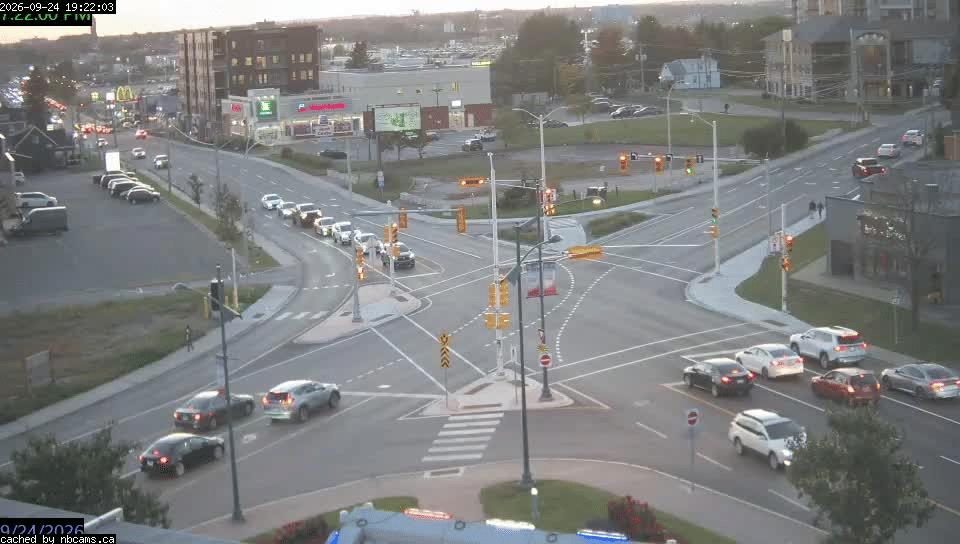 Web Cam image of Dieppe (Champlain St / Acadie Ave)