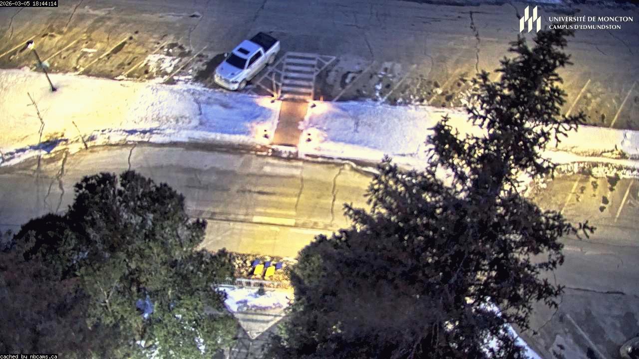 Web Cam image of Edmundston (UMCE)