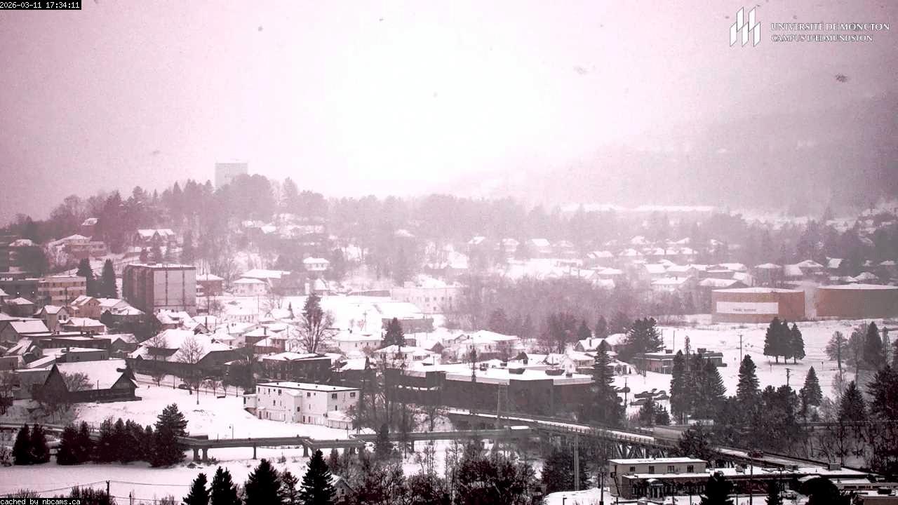 Web Cam image of Edmundston (UMCE)