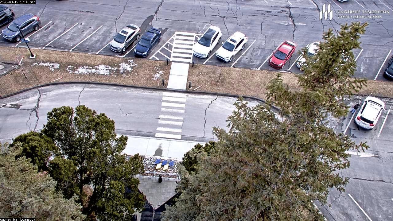 Web Cam image of Edmundston (UMCE)