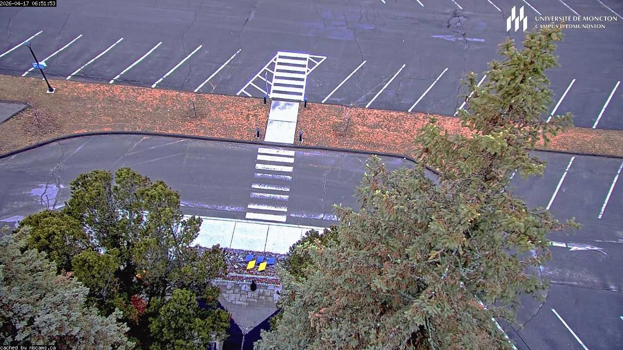 Web Cam image of Edmundston (UMCE)