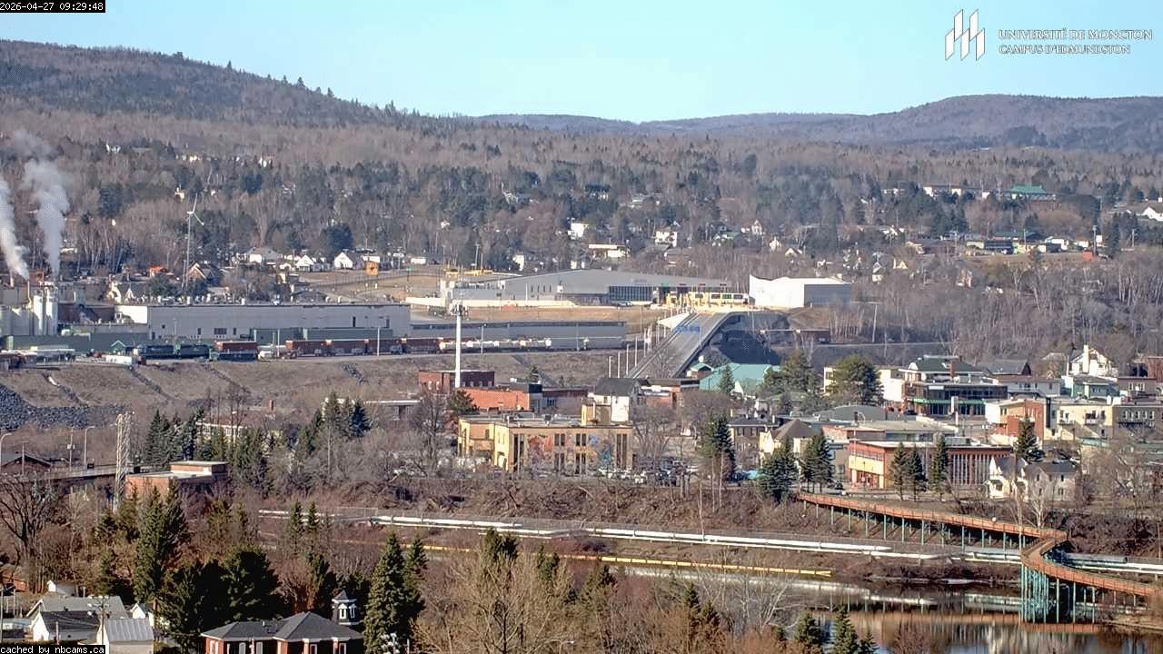 Web Cam image of Edmundston (UMCE)