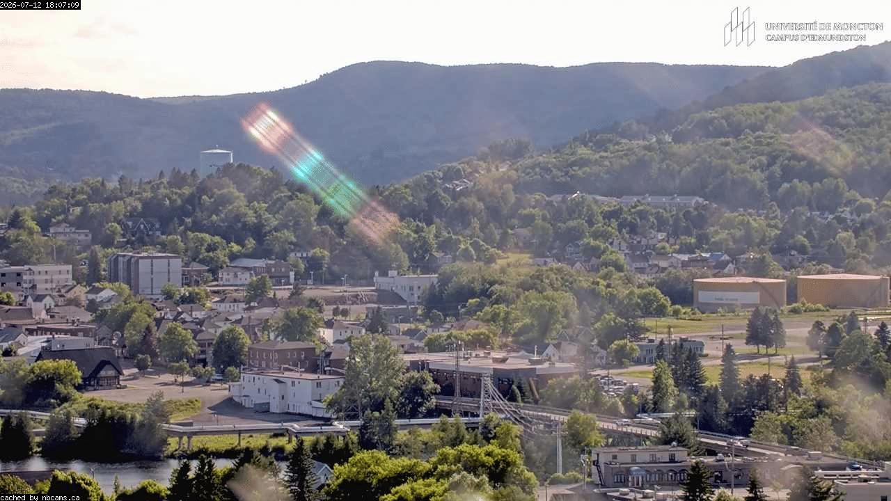 Web Cam image of Edmundston (UMCE)