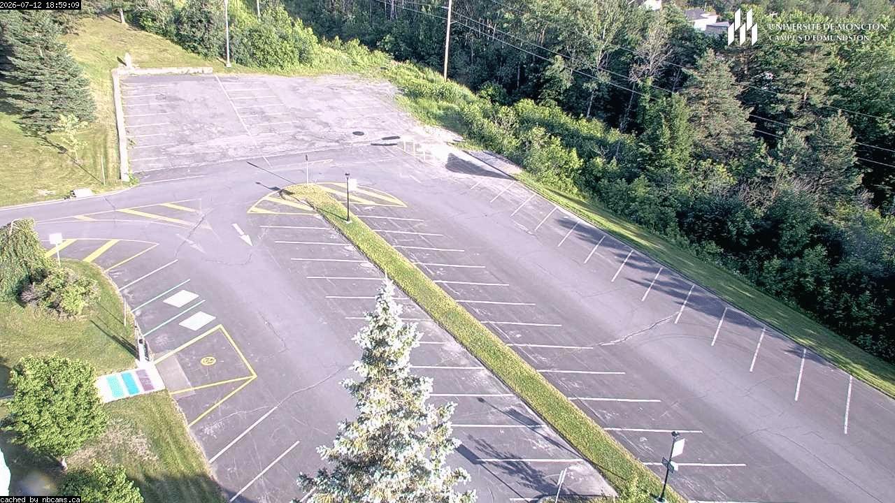 Web Cam image of Edmundston (UMCE)