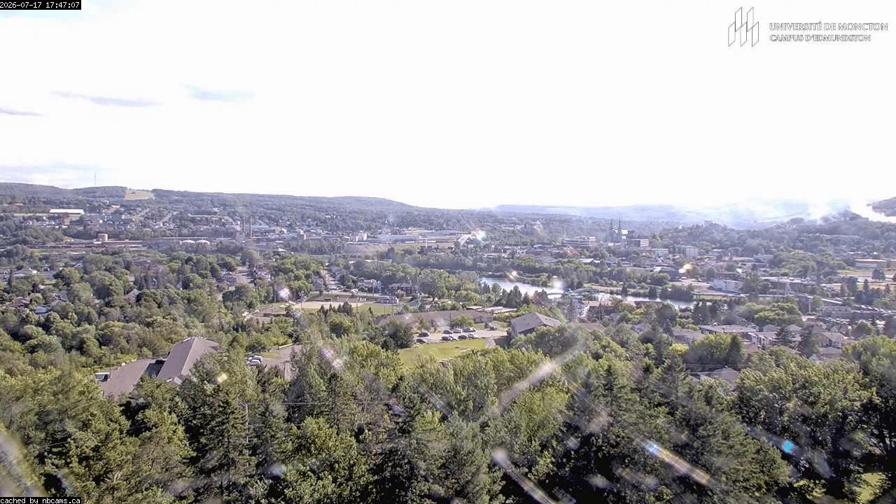 Web Cam image of Edmundston (UMCE)