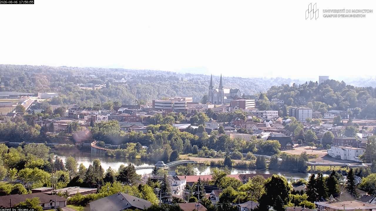Web Cam image of Edmundston (UMCE)