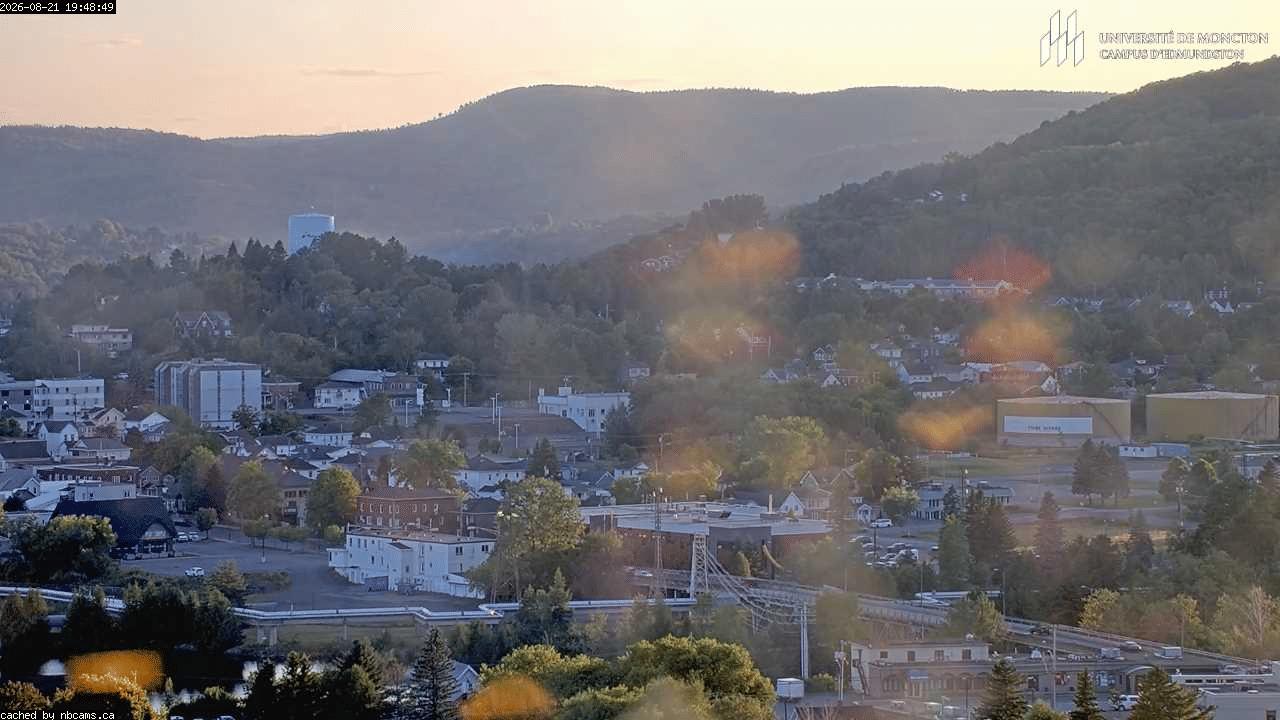 Web Cam image of Edmundston (UMCE)