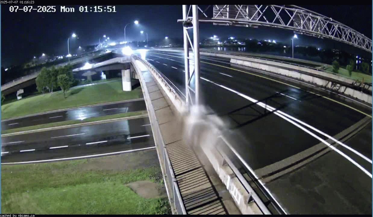 Web Cam image of Fredericton (Westmorland Street - South Side)