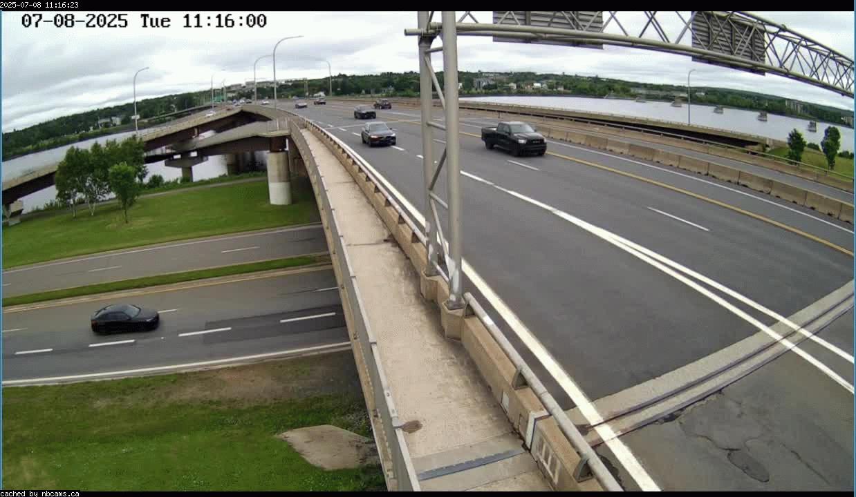 Web Cam image of Fredericton (Westmorland Street - South Side)