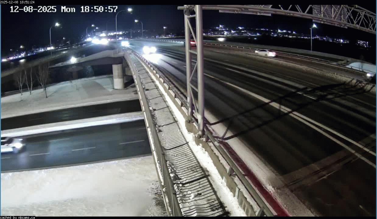 Web Cam image of Fredericton (Westmorland Street - South Side)