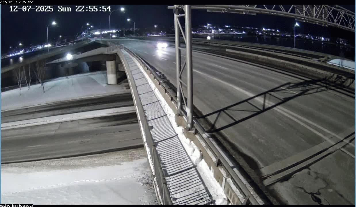 Web Cam image of Fredericton (Westmorland Street - South Side)