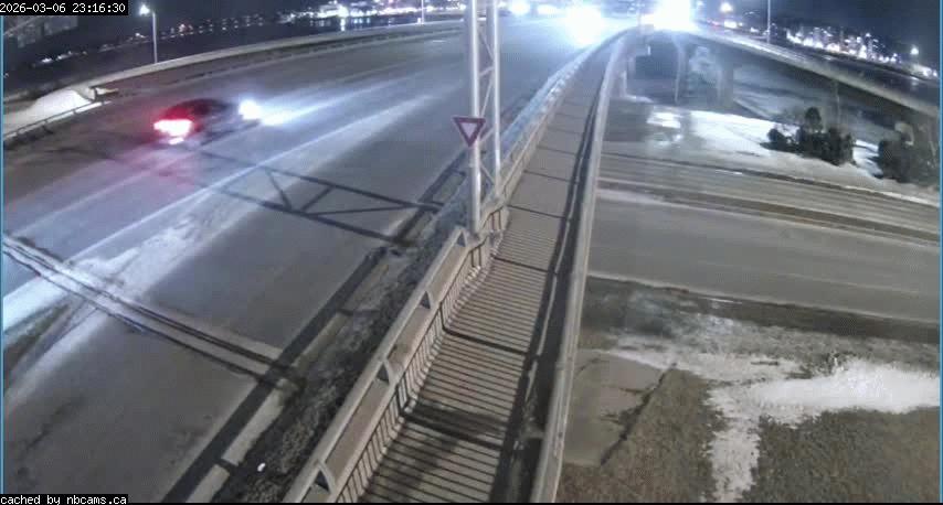 Web Cam image of Fredericton (Westmorland Street - South Side)