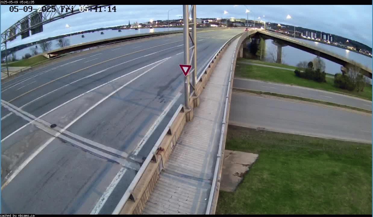 Web Cam image of Fredericton (Westmorland Street - North Side)