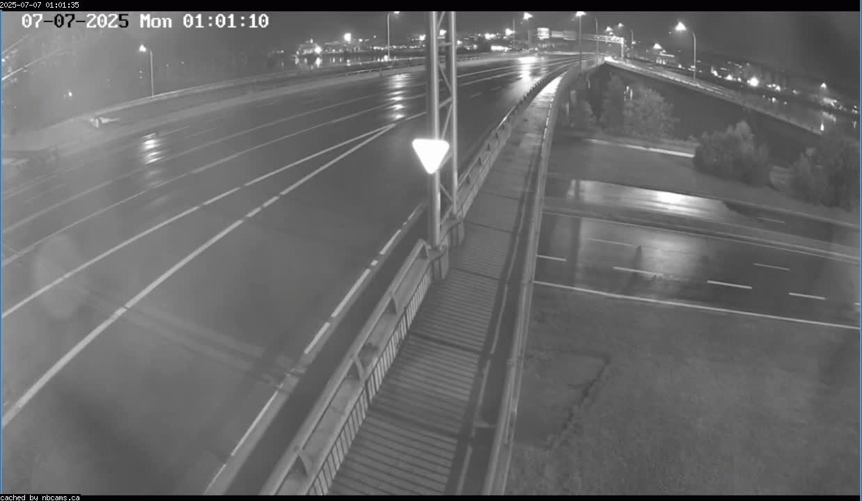 Web Cam image of Fredericton (Westmorland Street - North Side)