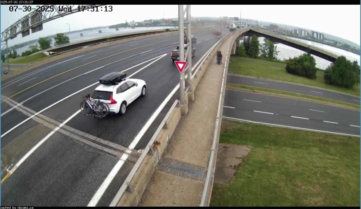 Web Cam image of Fredericton (Westmorland Street - North Side)