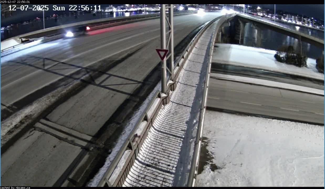 Web Cam image of Fredericton (Westmorland Street - North Side)