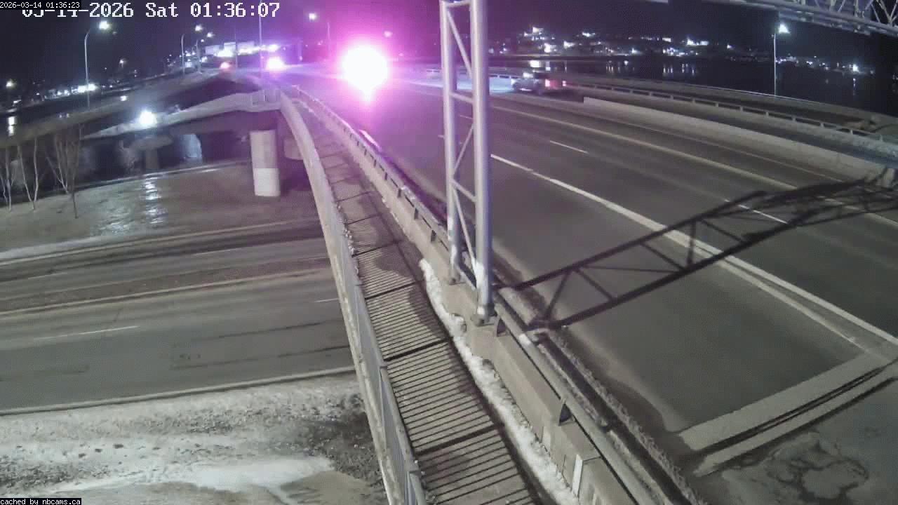 Web Cam image of Fredericton (Westmorland Street - North Side)