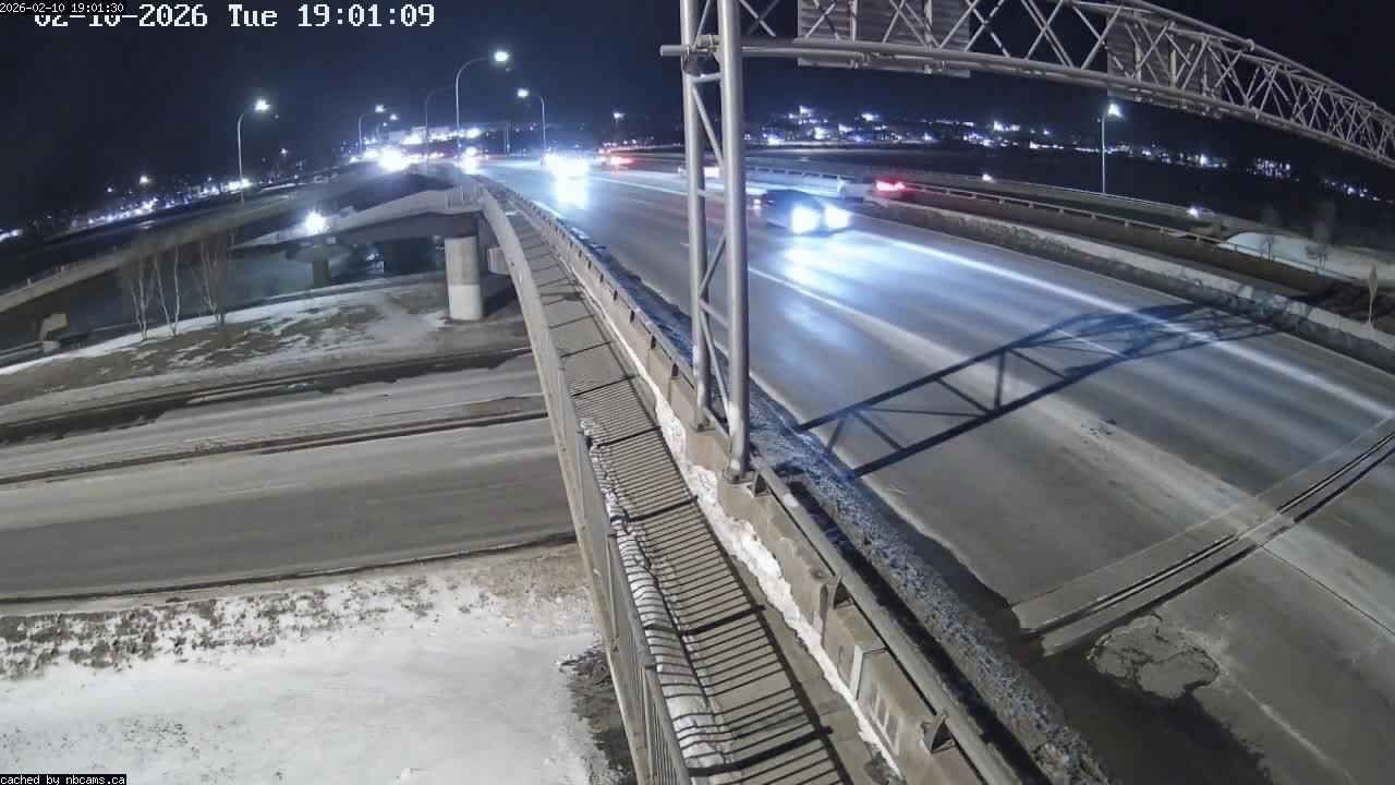 Web Cam image of Fredericton (Westmorland Street - North Side)