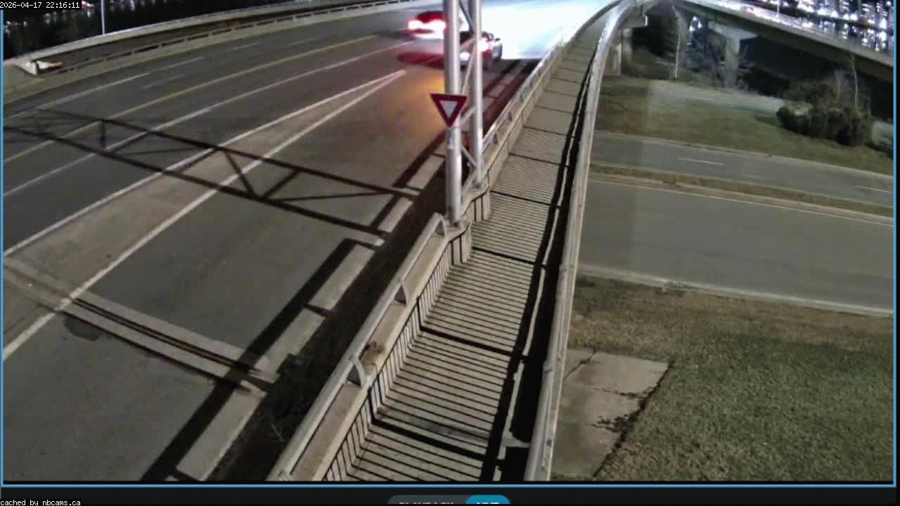 Web Cam image of Fredericton (Westmorland Street - North Side)