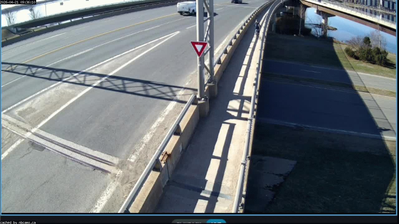 Web Cam image of Fredericton (Westmorland Street - North Side)