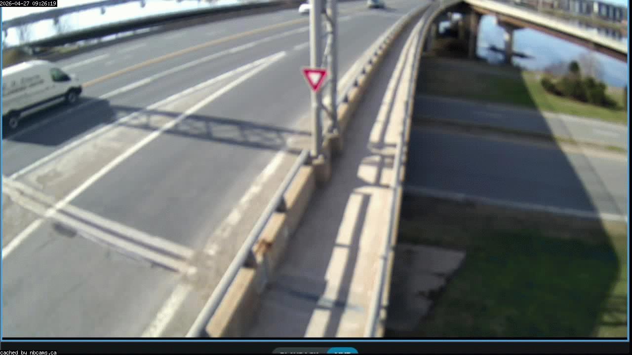 Web Cam image of Fredericton (Westmorland Street - North Side)