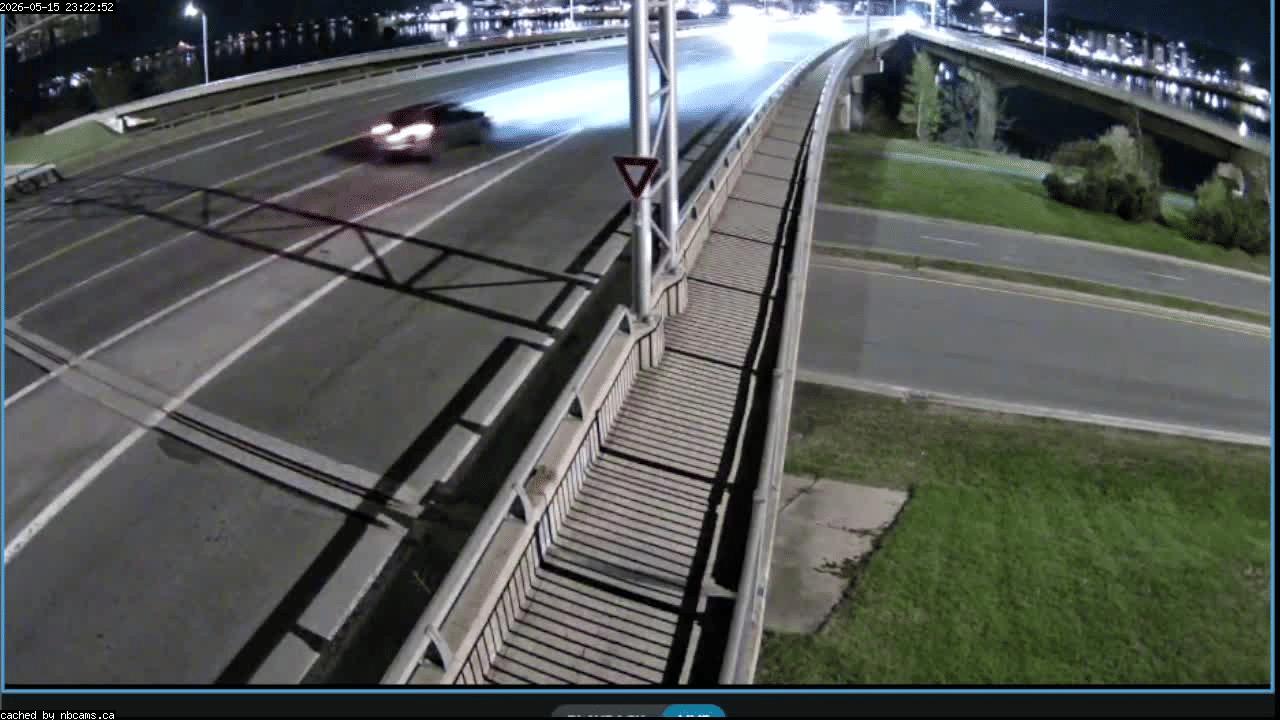 Web Cam image of Fredericton (Westmorland Street - North Side)