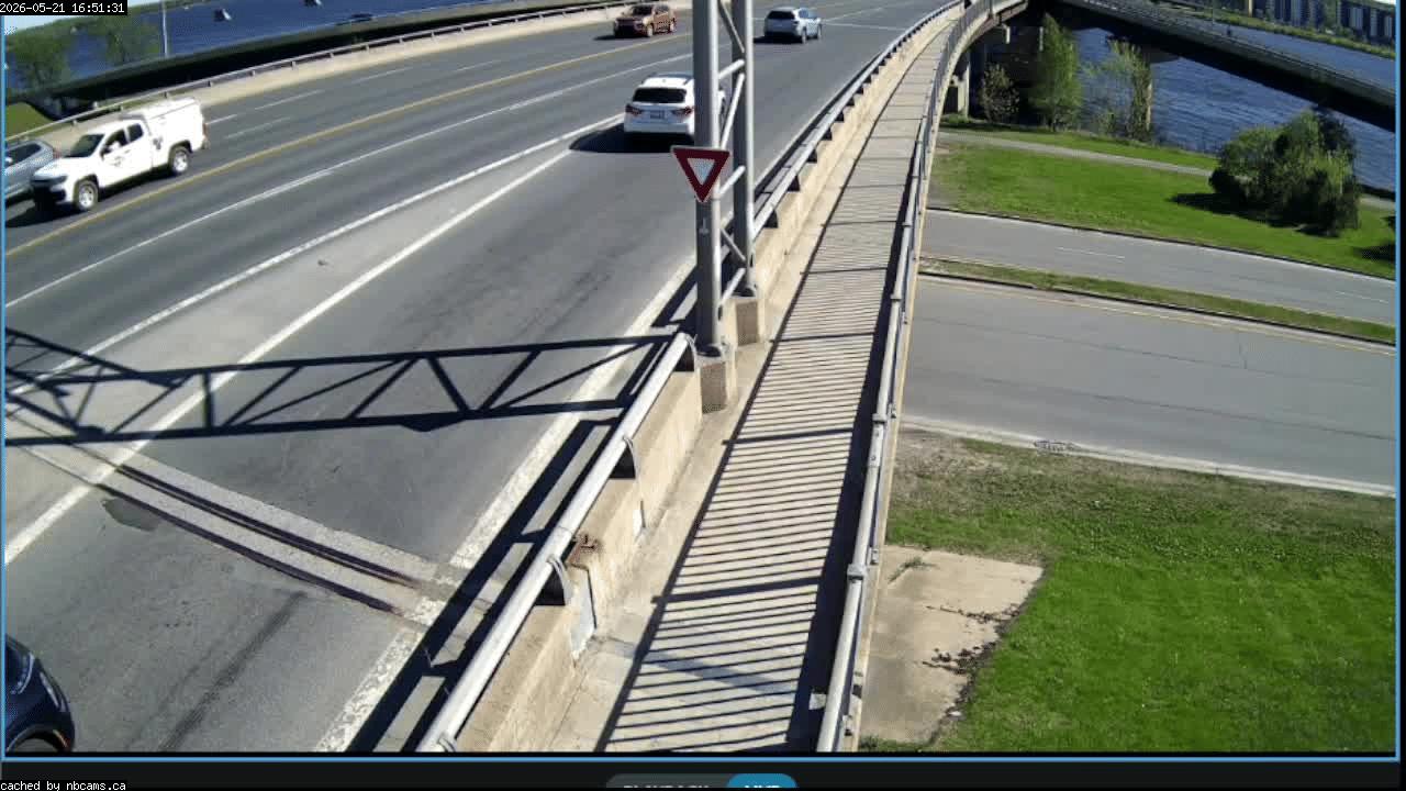 Web Cam image of Fredericton (Westmorland Street - North Side)