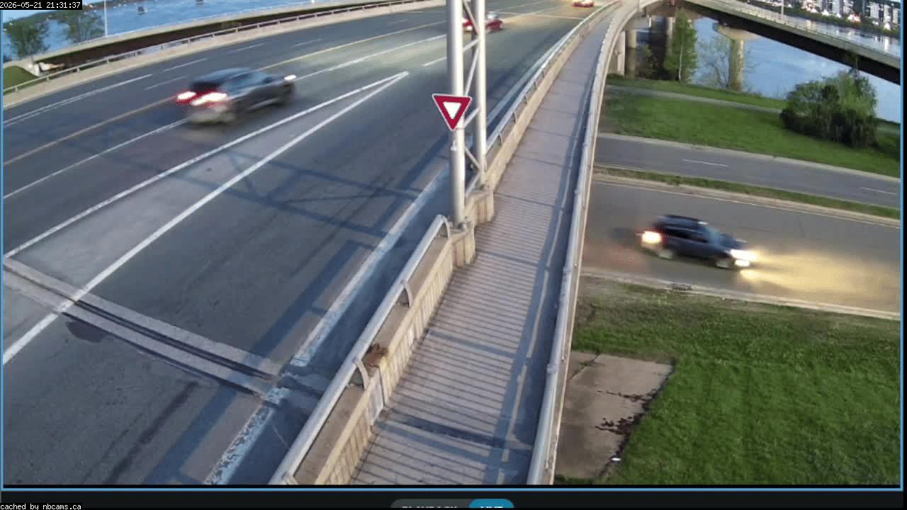 Web Cam image of Fredericton (Westmorland Street - North Side)