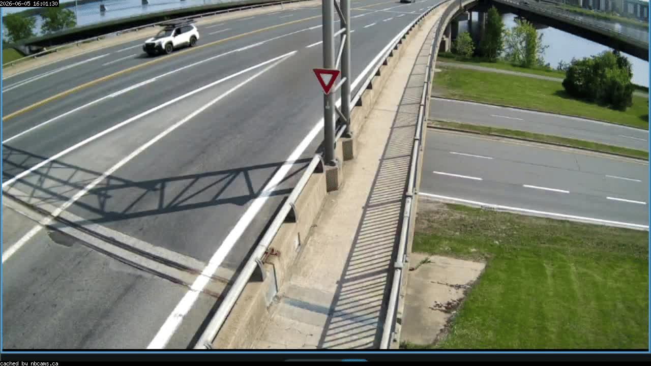 Web Cam image of Fredericton (Westmorland Street - North Side)