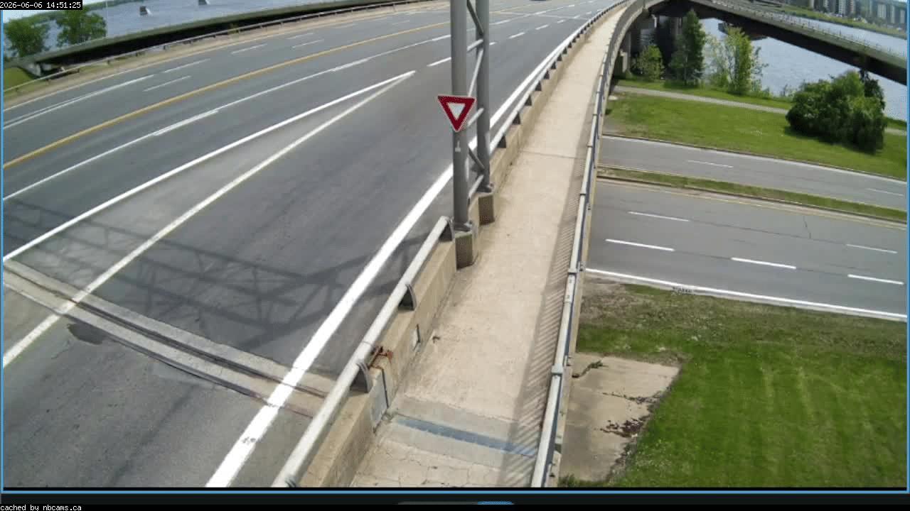 Web Cam image of Fredericton (Westmorland Street - North Side)