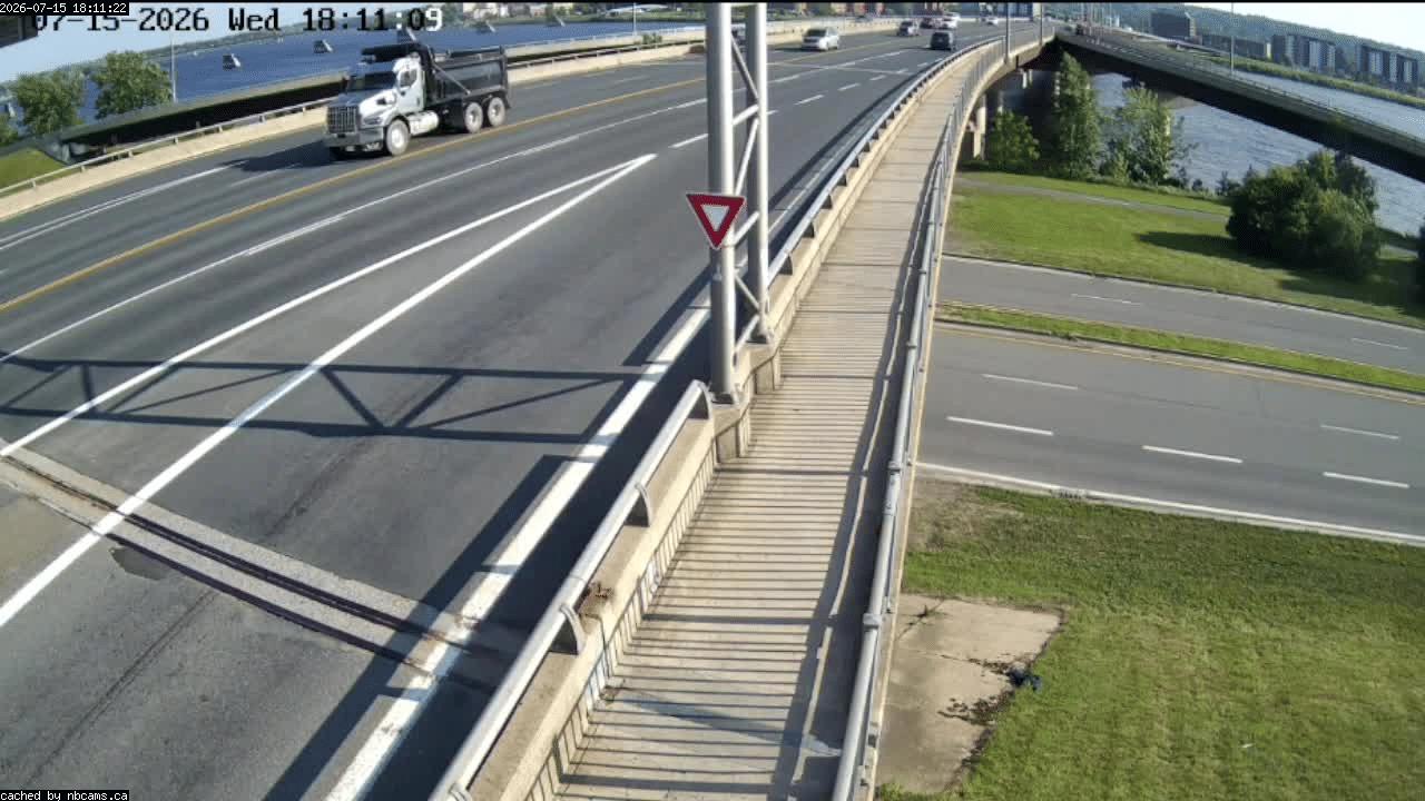 Web Cam image of Fredericton (Westmorland Street - North Side)