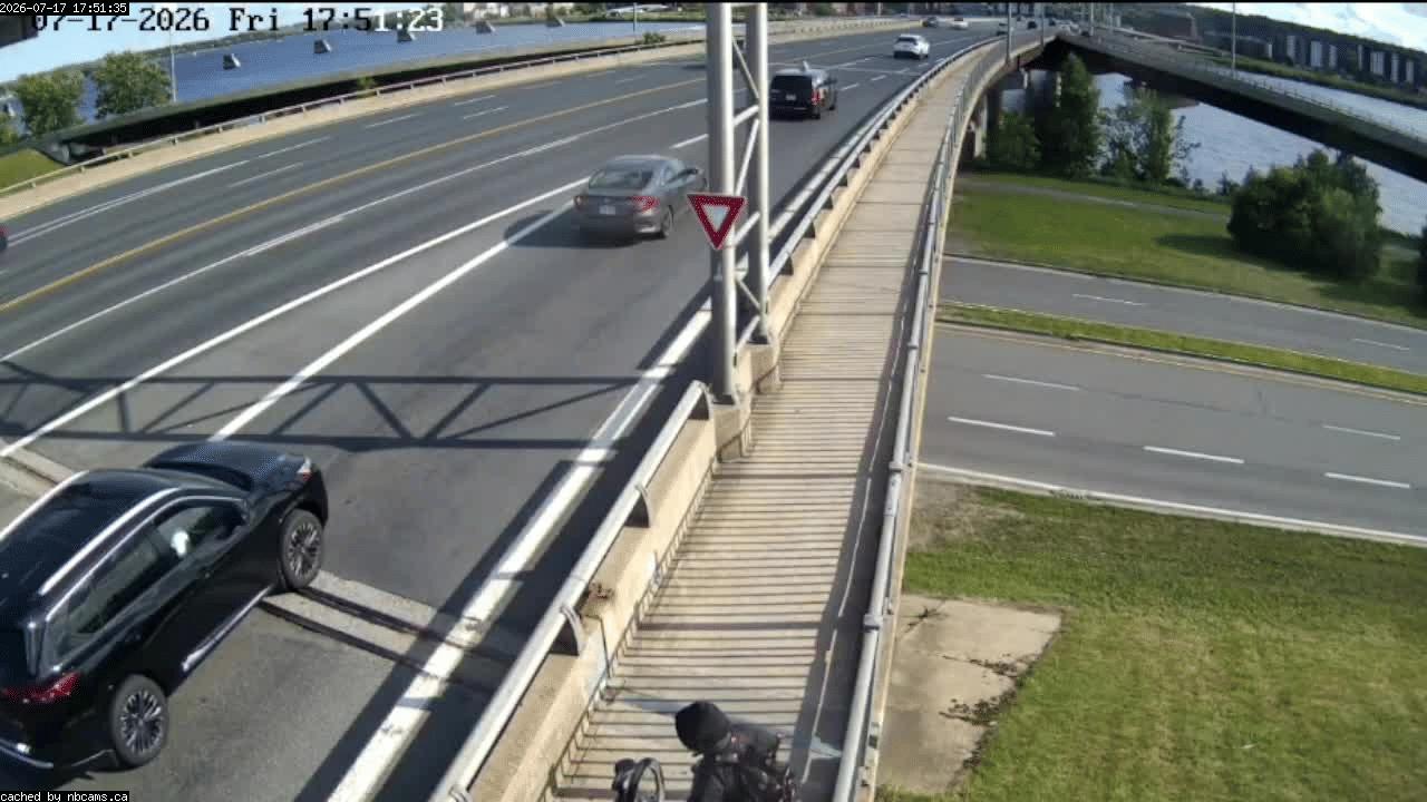 Web Cam image of Fredericton (Westmorland Street - North Side)