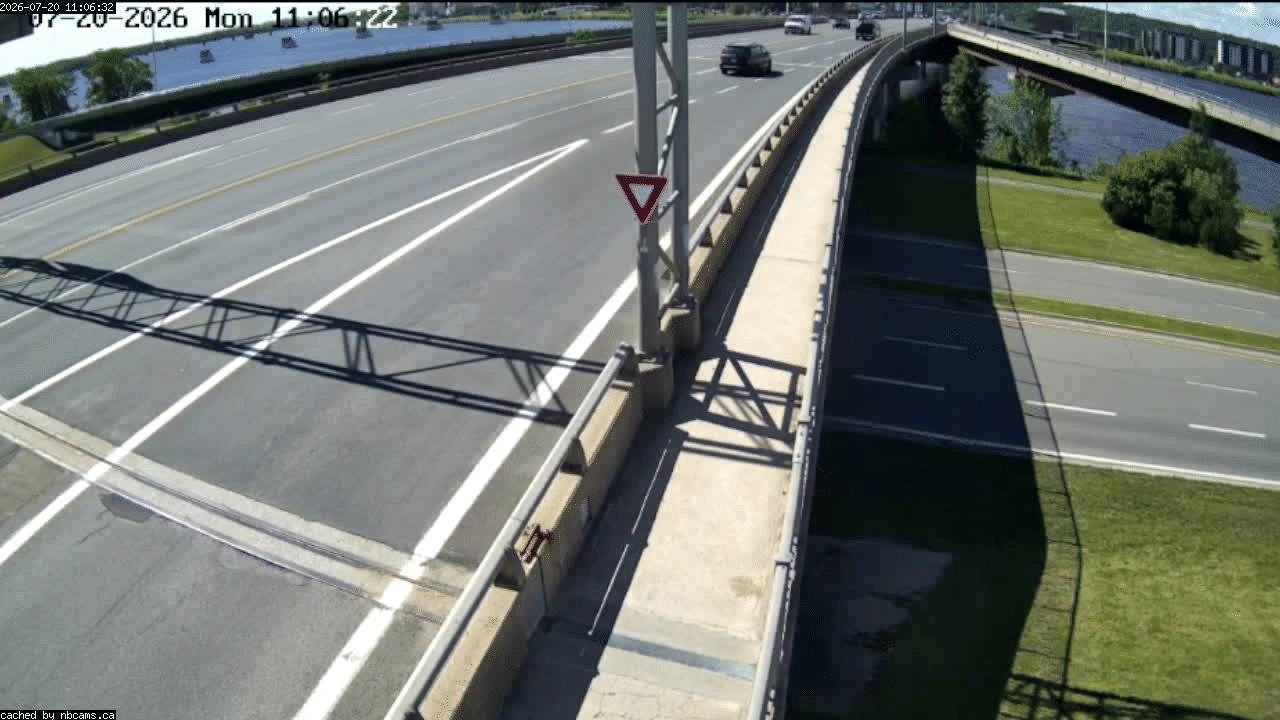 Web Cam image of Fredericton (Westmorland Street - North Side)