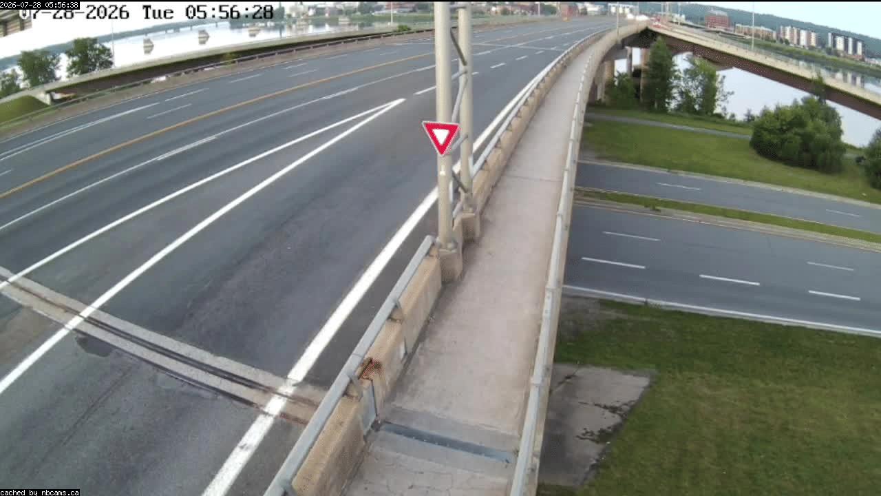 Web Cam image of Fredericton (Westmorland Street - North Side)